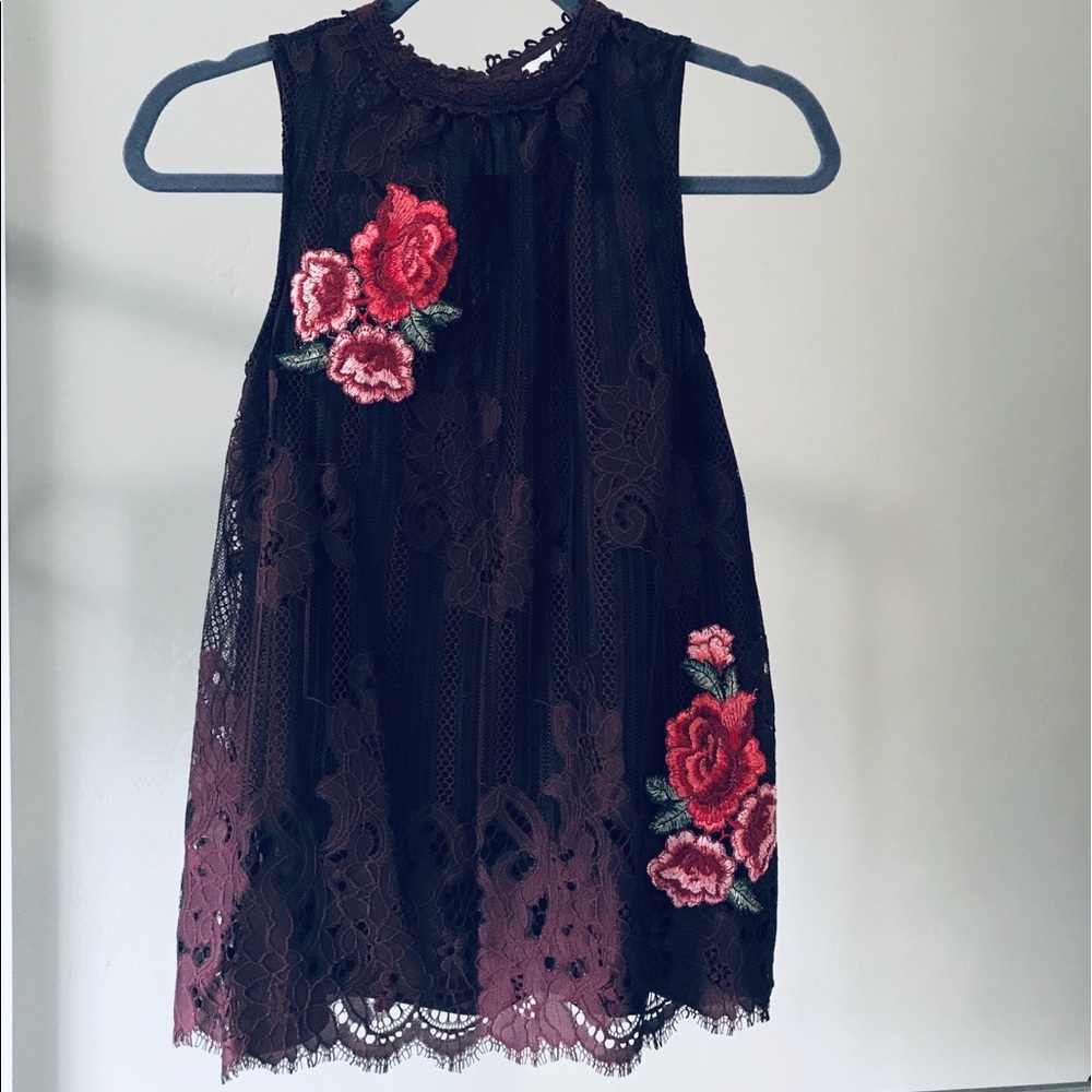 TAYLOR & SAGE | Maroon Halter Tank w/ Lace Overlay